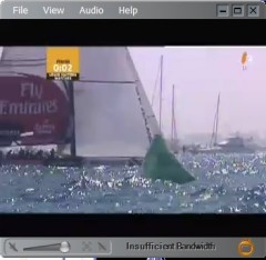 Yes! C'est fait! Alinghi garde la coupe de l'America! Yes! C'est fait! Alinghi garde la coupe de l'America!